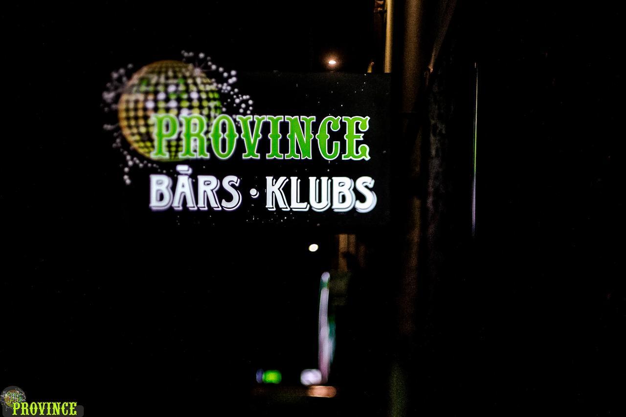 Motel Province Pāle Exterior foto